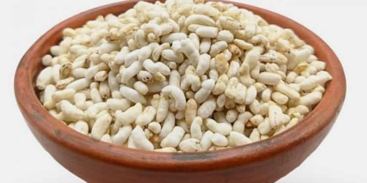 মুড়ি খাওয়ার উপকারিতা